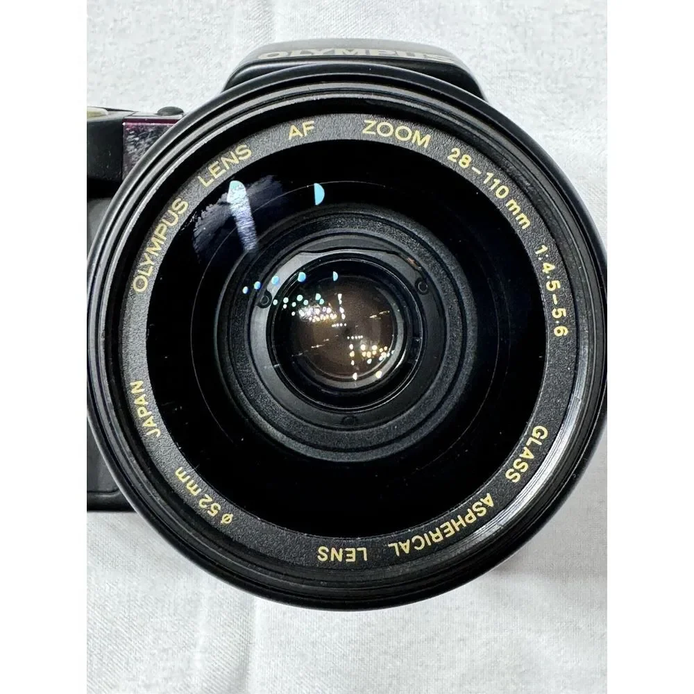 Olympus IS-10 Super DLX‎ 28-110mm lens 35mm Film Camera 4xZoom Twin Flash +Case